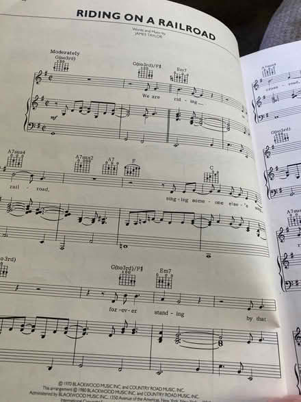Photo of free James Taylor songbook (Dempster and Edens) #3