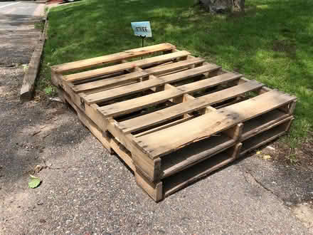 Photo of free Two pallets (Minnetonka/Deephaven)