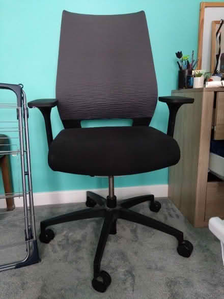 Photo of free Swivel chair (Newbury Park IG2) #1