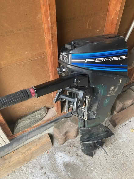 Photo of free Outboard motor for parts (Erin Mills) #1