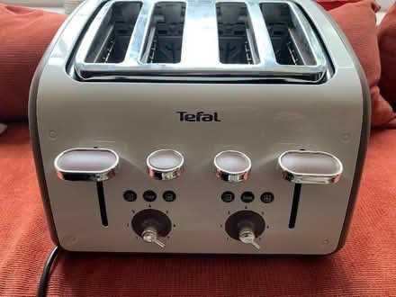 Photo of free Tefal 4 slice toaster (Glympton OX20) #1