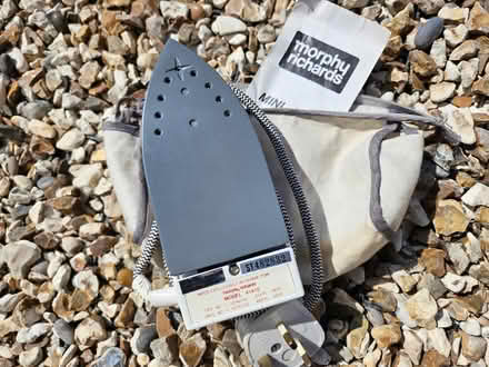 Photo of free Travel Iron (Far Forest DY14) #2