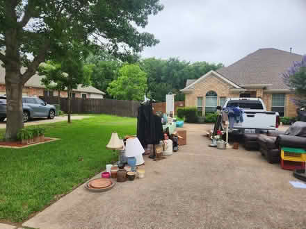 Photo of free Free garage sale items (East Plano) #3