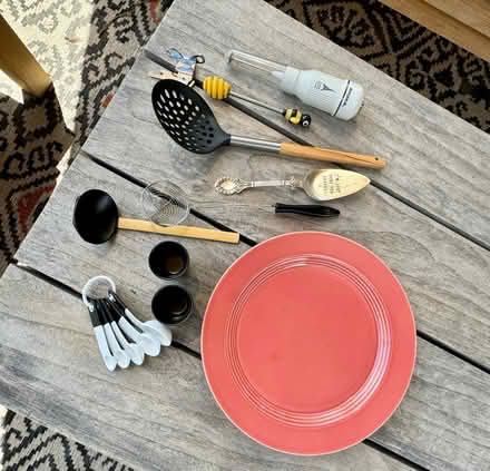 Photo of free Kitchen tools (Cherry Chase Sunnyvale) #1