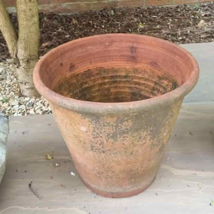 Photo of free Large weathered terracotta pot (Barnard's Green WR14) #1