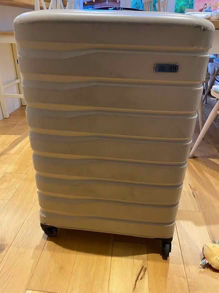 Photo of free Large suitcase (Bexleyheath DA7) #1