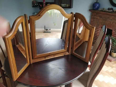 Photo of free Dressing table mirror (EN2) #1