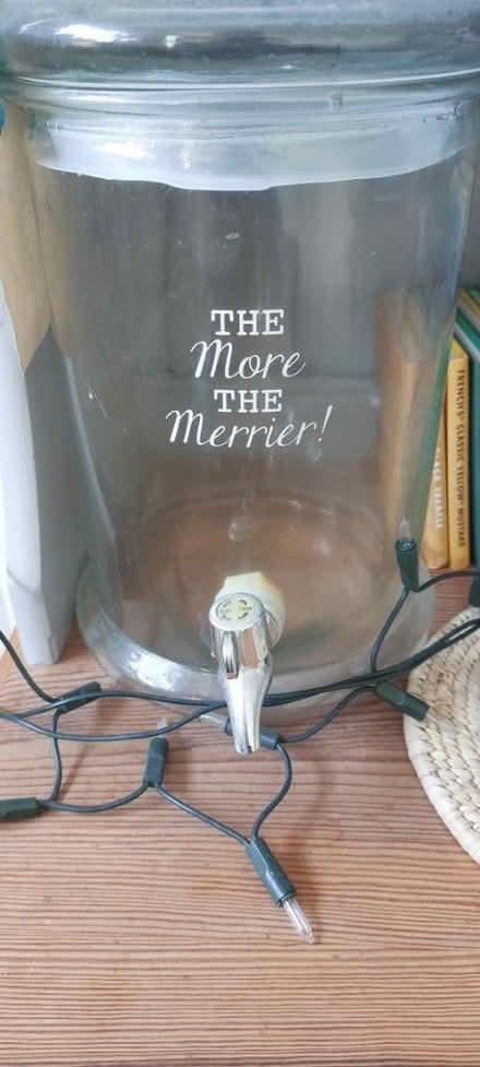 Photo of free Glass summer drinks decanter (Audley) #1