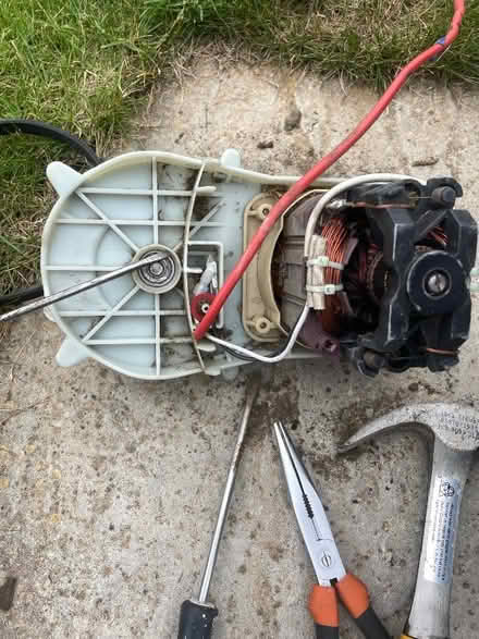 Photo of free Bosch corded lawn mower *needs repair* (Barnard's Green WR14) #2
