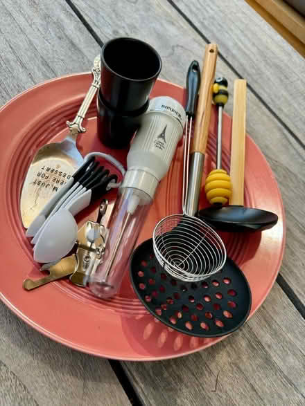 Photo of free Kitchen tools (Cherry Chase Sunnyvale) #3