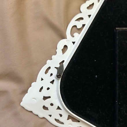 Photo of free 5x7 frame (Belleville) #3