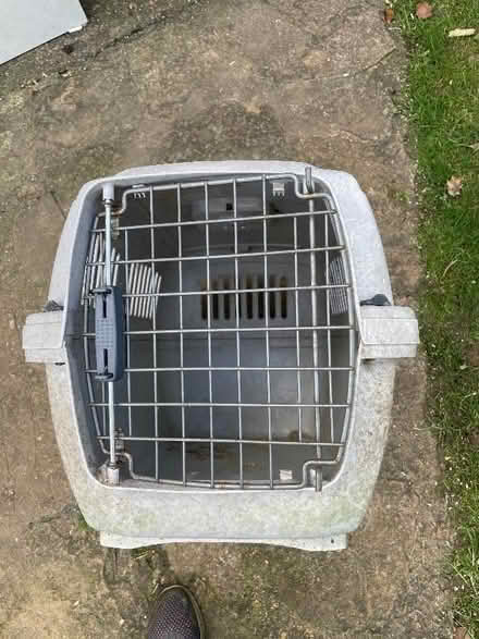 Photo of free Pet carrier (Southdown AL5) #2