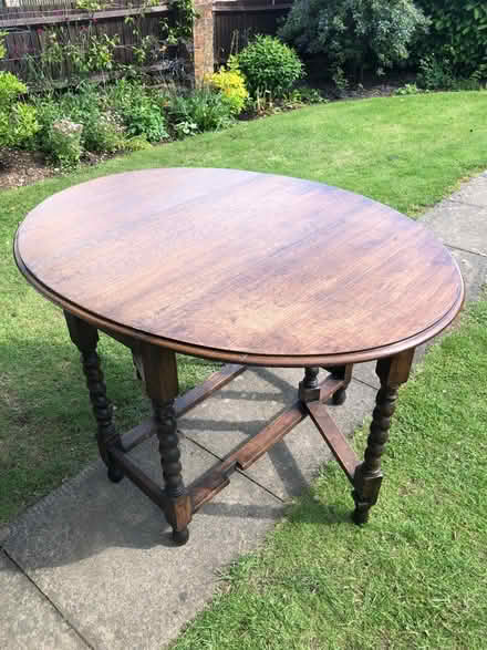 Photo of free Drop leaf table (Croxley Green WD3) #2