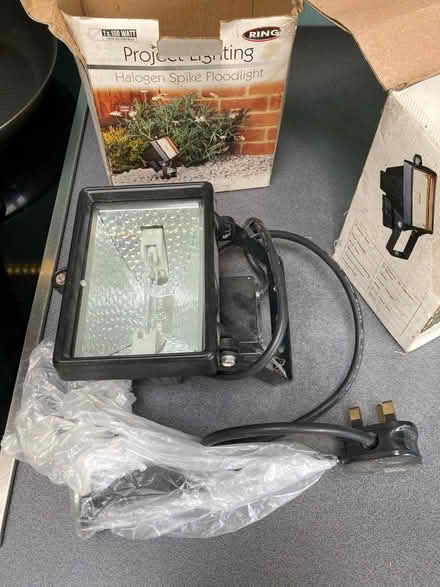 Photo of free 2 halogen floodlights (Feltham TW13) #3