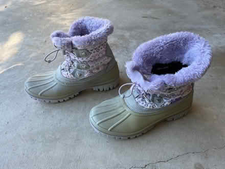 Photo of free Skechers snow boots - size 4 (Southwest St Louis County) #1