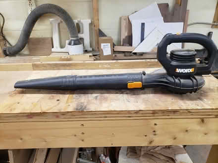 Photo of free Electric leaf blower (Ulster Park) #2