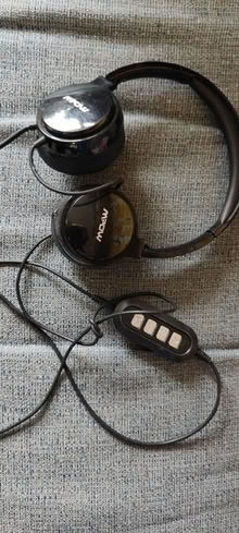 Photo of free Headphones (Lightpill GL5) #1