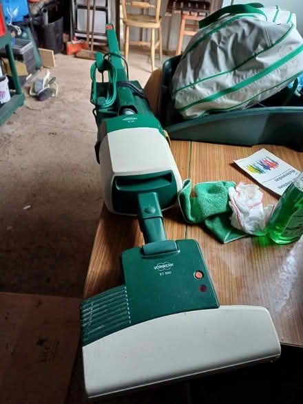 Photo of free Old model Vorverk vacuum cleaner (Owlthorpe S20) #1