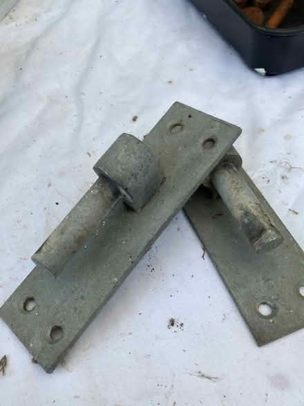 Photo of free Gate hinge (Sutton Pools OX14) #1