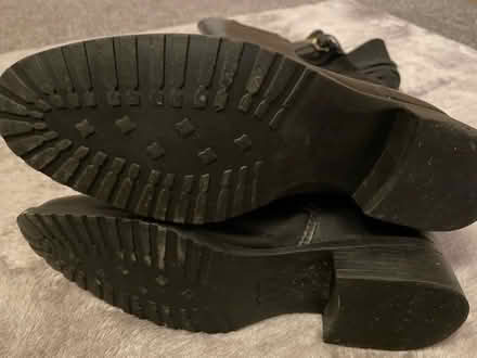 Photo of free Boots size 5 (DH2) #3