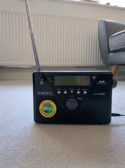 Photo of free Broken radio (Finchley N2) #1