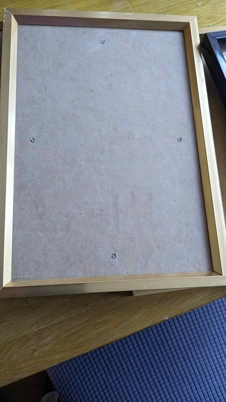 Photo of free Photo frames x 5 (Sundon Park) #2