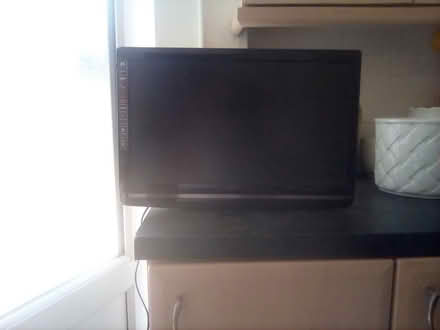 Photo of free 21" Sony Flat Screen Television (CT5) #1