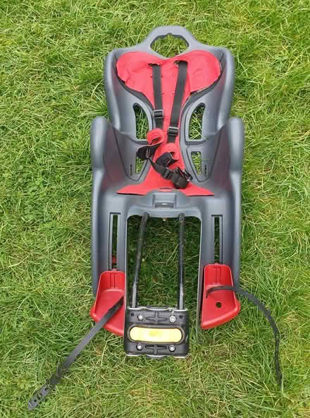 Photo of free Child bike seat (Baldock) #1