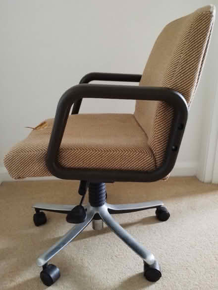Photo of free Desk chair (Maidenhead SL6) #3
