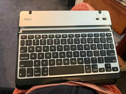 Photo of free iPad keyboard (RestonWater resistant) #1