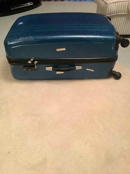Photo of free Large suitcase (Steyning BN44) #1