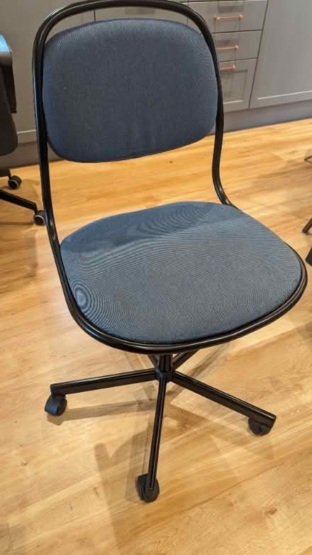 Photo of free Ikea ÖRFJÄLL blue swivel chair (Upper Gravenhurst MK45) #1