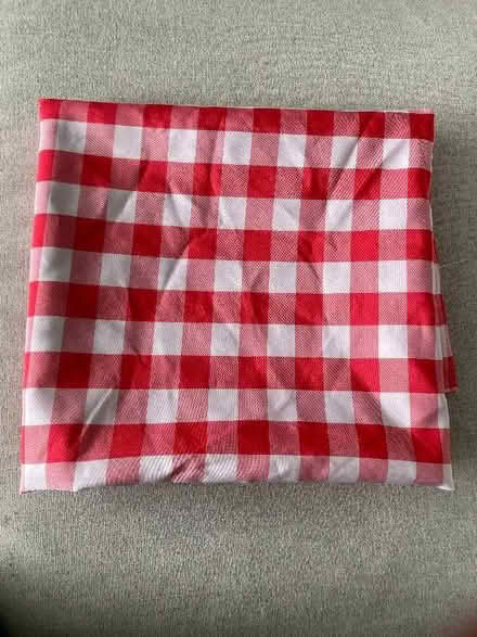 Photo of free Table cover (East Craigs EH12) #1