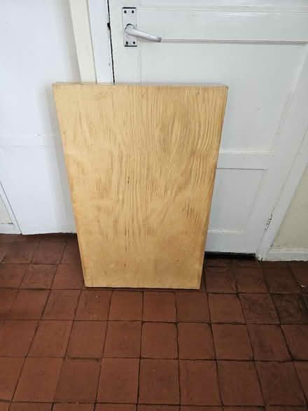 Photo of free Coffe table top (Newport TF10) #1