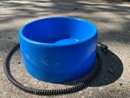 Photo of free Electric outdoor dog water bowl (South Evanston) #1