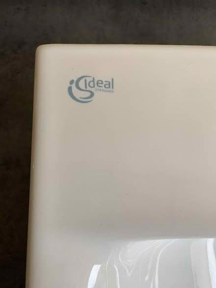 Photo of free 2 Hand basins - Brand New (Haywards Heath - near station) #3