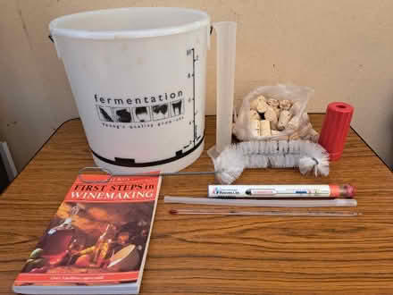 Photo of free wine making accessories (Greatfield GL51) #1