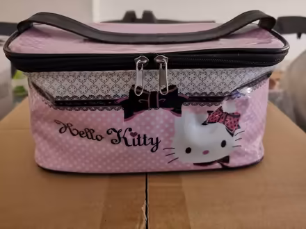 Photo of free Hello Kitty Make Up Bag (Gorse Hill M16) #1