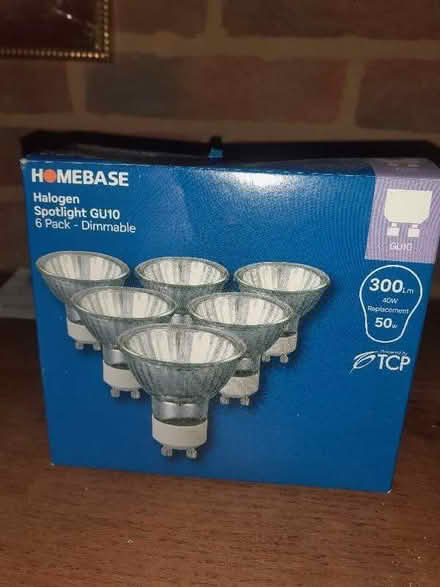 Photo of free Halogen spotlight GU10 dimmable (Butts Ash SO45) #2