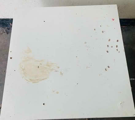 Photo of free Small white table (MK6 Peartree Bridge) #4