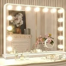 Photo of Hollywood mirror (Winchmore Hill N21) #1