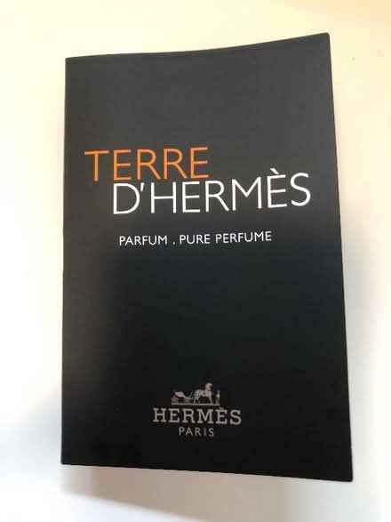 Photo of free Terre D’Hermes Le Parfum 2ml Sample (Hyde Lea ST17) #1