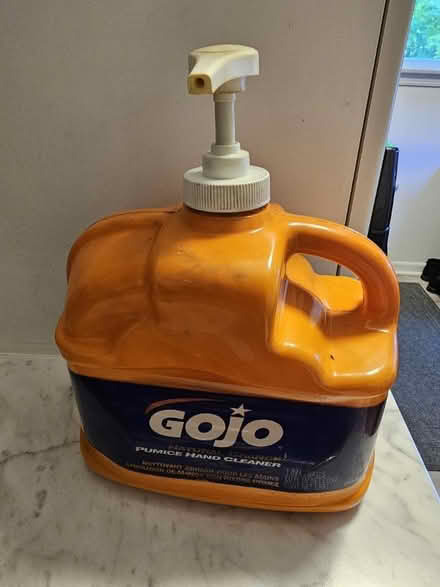 Photo of free GoJo waterless hand cleaner (Raritan Township/Ringoes) #1