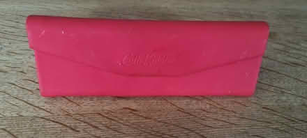 Photo of free Kath kidson glasses case - red (Norcot RG30) #1