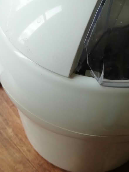 Photo of free ice cream maker (Sun In The Sands Roundabout SE3) #2