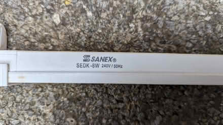 Photo of free Small Flourescent Strip Lamp 8W (Marple SK6) #2