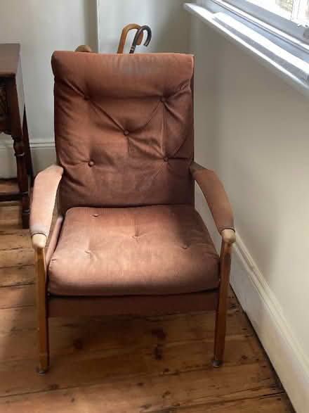 Photo of free 1930s Armchair (Royal Leamington Spa CV32) #2