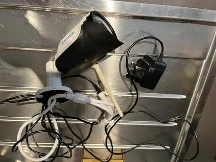 Photo of free Outdoor wi-if connected camera (Cutteslowe OX2) #1