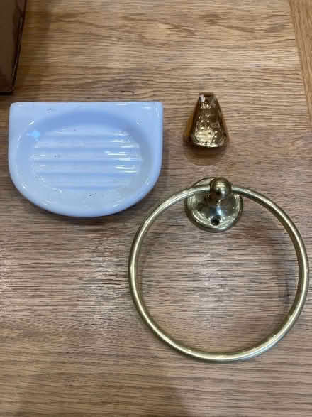 Photo of free Bathroom Accessories (South Croydon CR2) #1