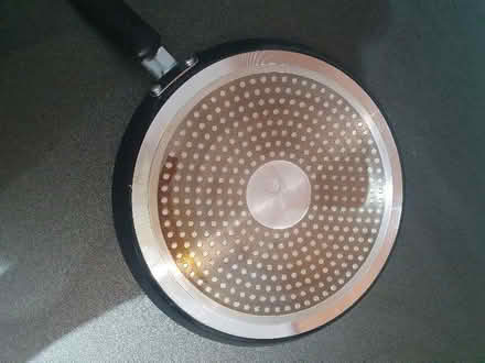 Photo of free 24cm crepe pan (Becontree RM8) #2